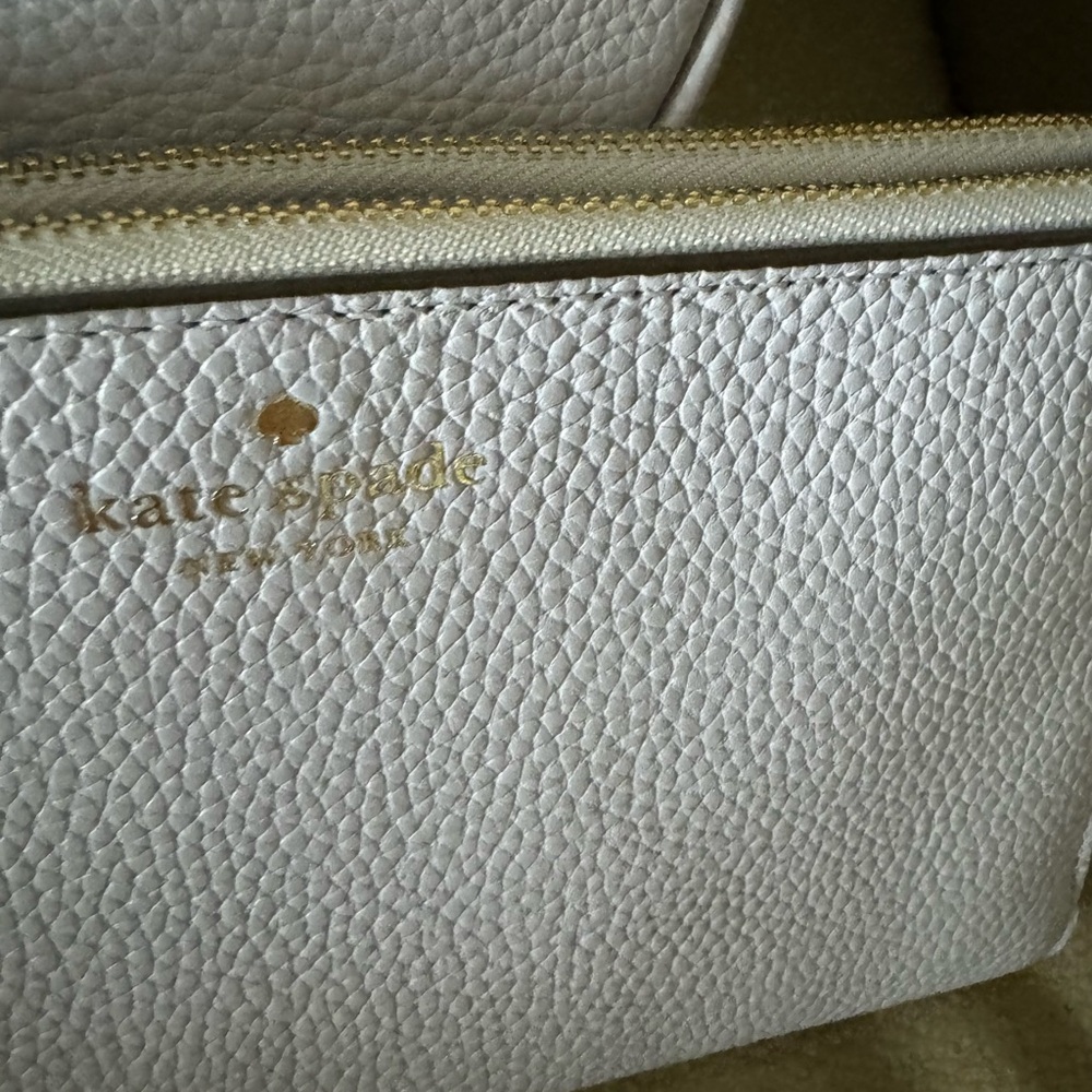 Kate Spade Mulberry Street VivianElegant Light Purple Women's bag and Wallet - Picture 11 of 14